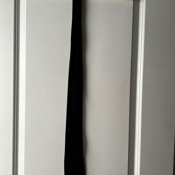 Black necktie - Picture 2 of 3